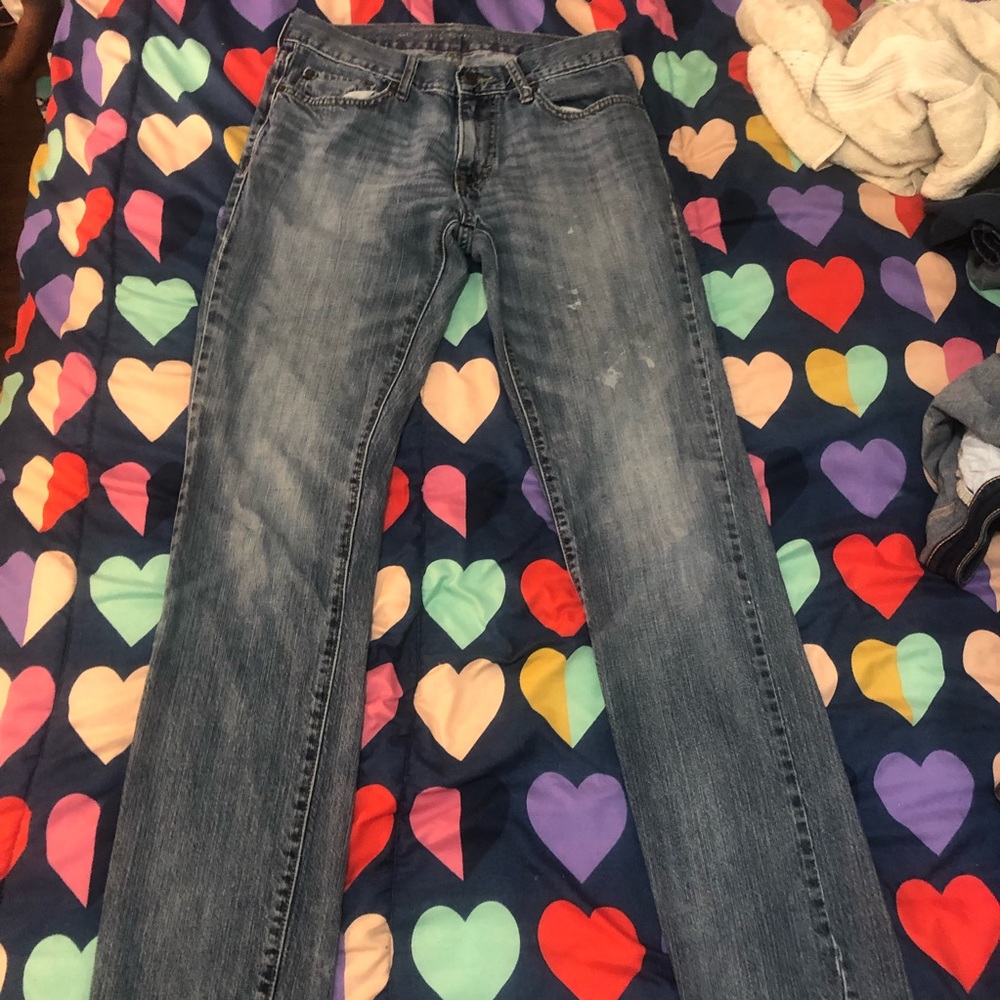 Medium wash bootcut jeans